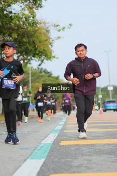 Runner Photo 5685618