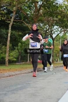 Runner Photo 5685633
