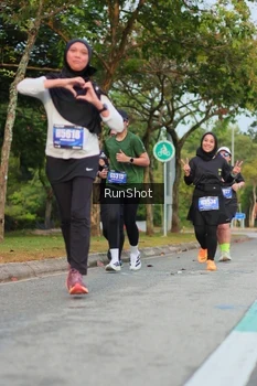 Runner Photo 5685649