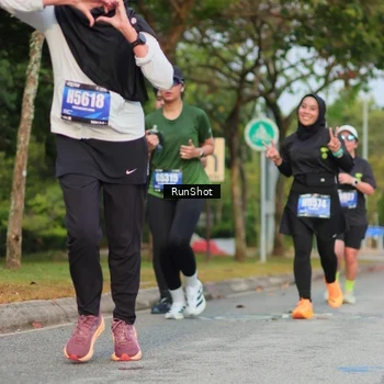 Runner Photo 5685661