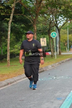 Runner Photo 5685679