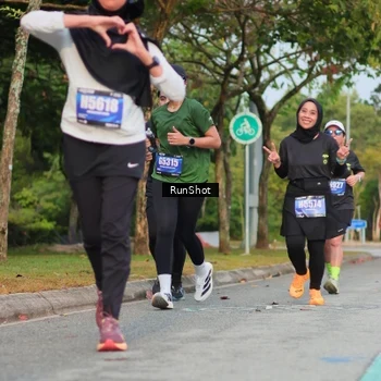Runner Photo 5685682