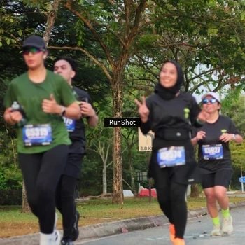 Runner Photo 5685695