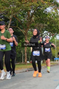 Runner Photo 5685704