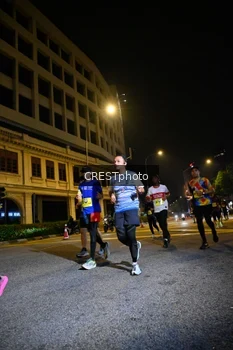 Runner Photo 5685725