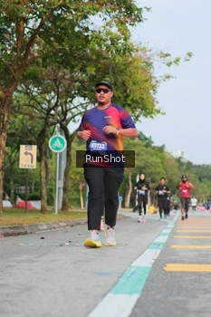 Runner Photo 5685778