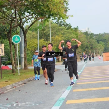 Runner Photo 5685782