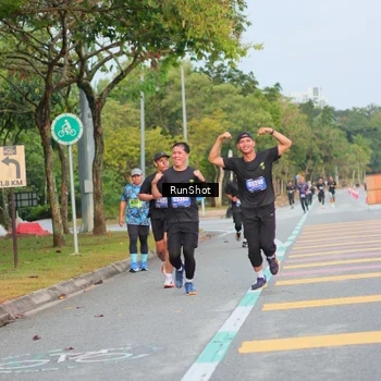 Runner Photo 5685815
