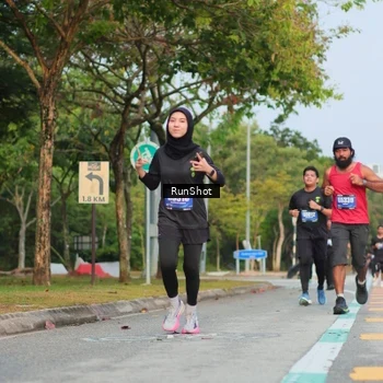 Runner Photo 5685822
