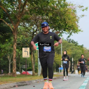 Runner Photo 5685824
