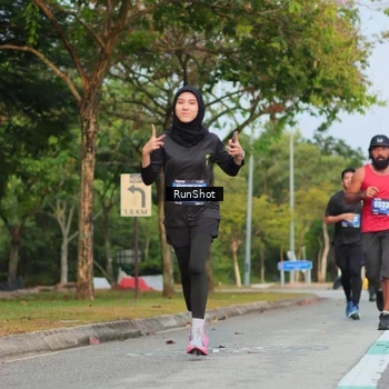Runner Photo 5685827
