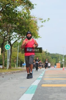 Runner Photo 5685850