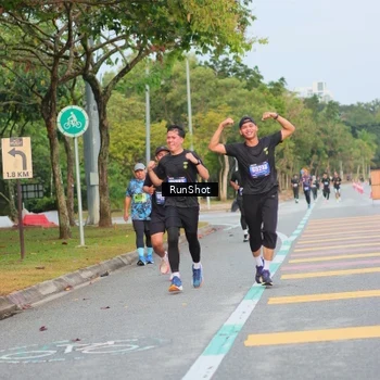 Runner Photo 5685877
