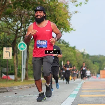 Runner Photo 5685886