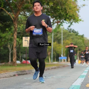Runner Photo 5685894