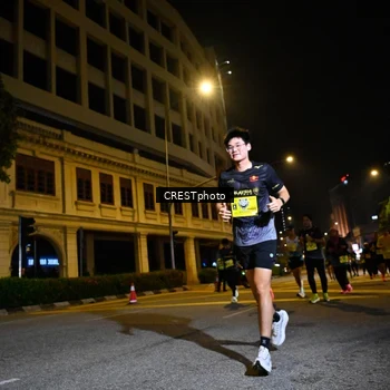 Runner Photo 5685900