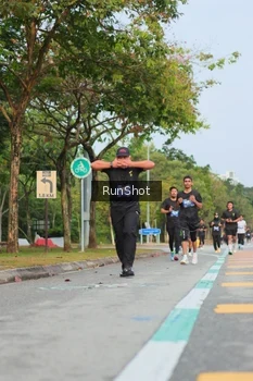 Runner Photo 5685932