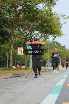 Runner Photo 5685937