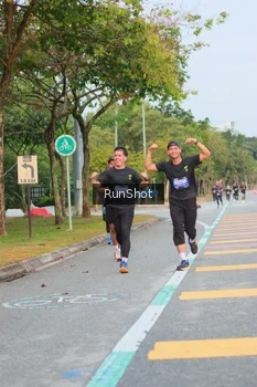 Runner Photo 5685956