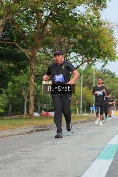 Runner Photo 5685963