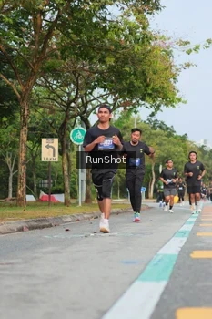 Runner Photo 5685979