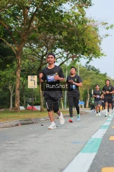 Runner Photo 5685985