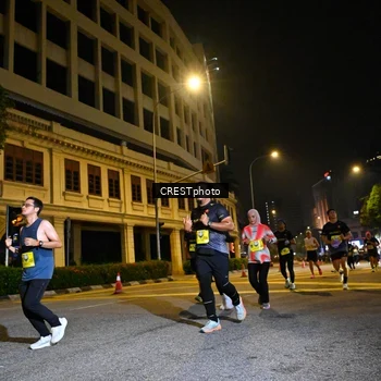Runner Photo 5686001