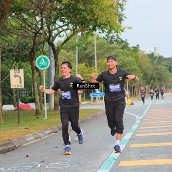 Runner Photo 5686011