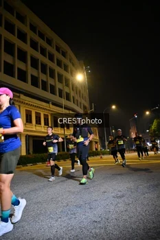 Runner Photo 5686070