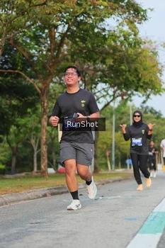 Runner Photo 5686082