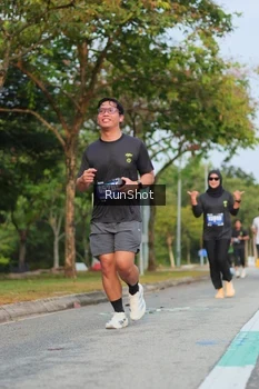 Runner Photo 5686085