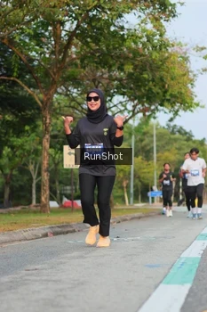 Runner Photo 5686116