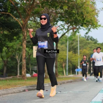 Runner Photo 5686123