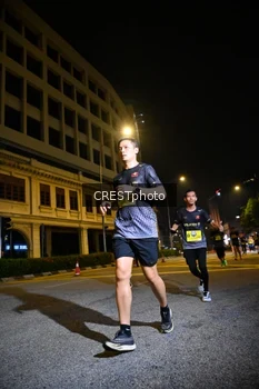 Runner Photo 5686126