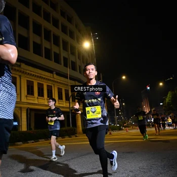 Runner Photo 5686135