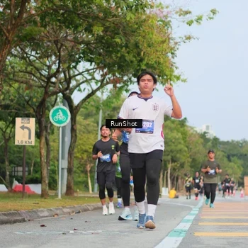 Runner Photo 5686138