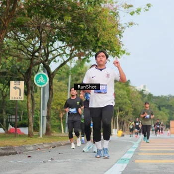 Runner Photo 5686141