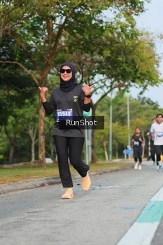 Runner Photo 5686184