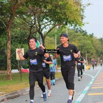 Runner Photo 5686200