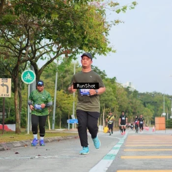 Runner Photo 5686211