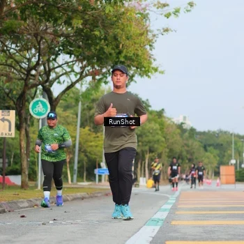 Runner Photo 5686221