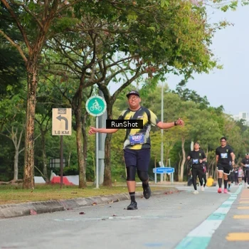Runner Photo 5686266