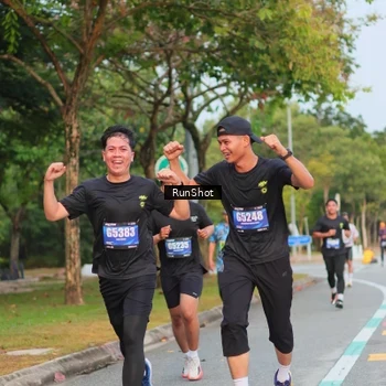 Runner Photo 5686281