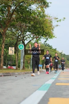 Runner Photo 5686295