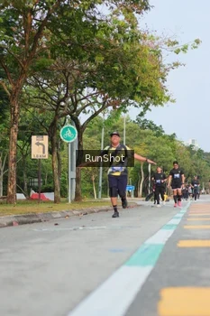 Runner Photo 5686298