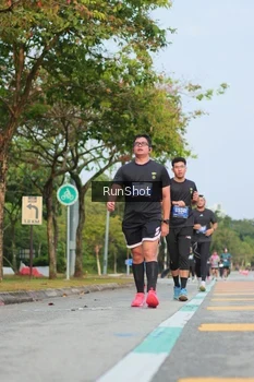 Runner Photo 5686341