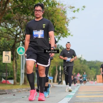 Runner Photo 5686360