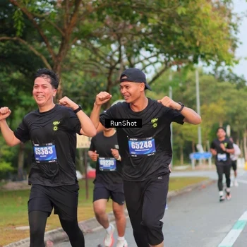 Runner Photo 5686362