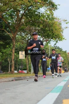 Runner Photo 5686443