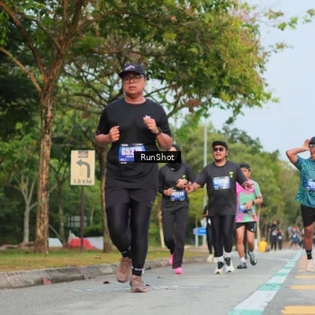 Runner Photo 5686451